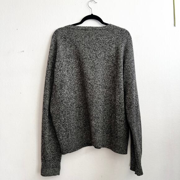 J.Crew Gray 100% Lambswool Knit Sweater Classic Minimalist Preppy Large - Picture 2 of 6